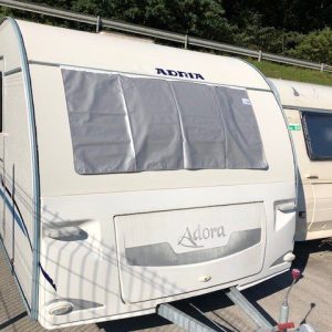 Suncobran za okno kamp prikolice Orehek